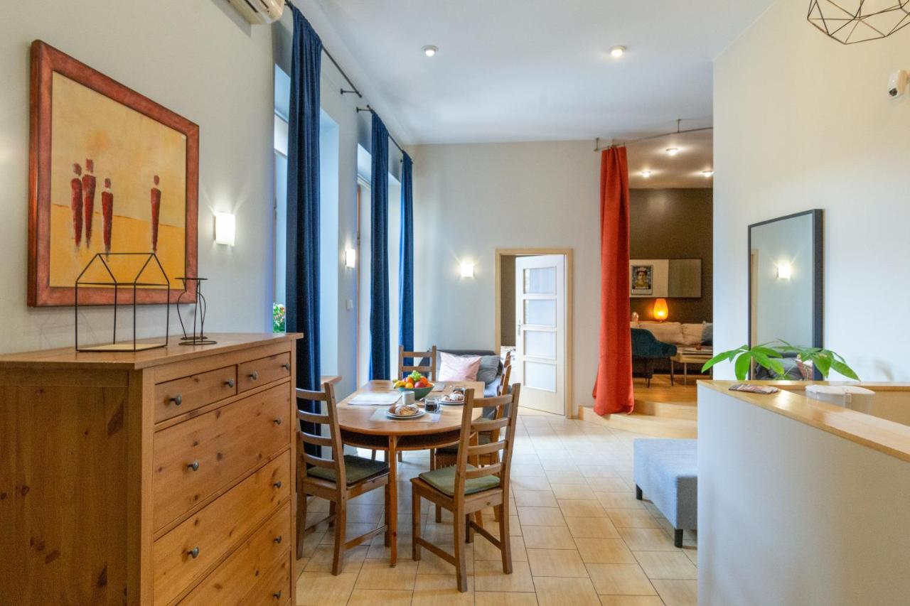 House Of Frida Apartment Krakow Luaran gambar