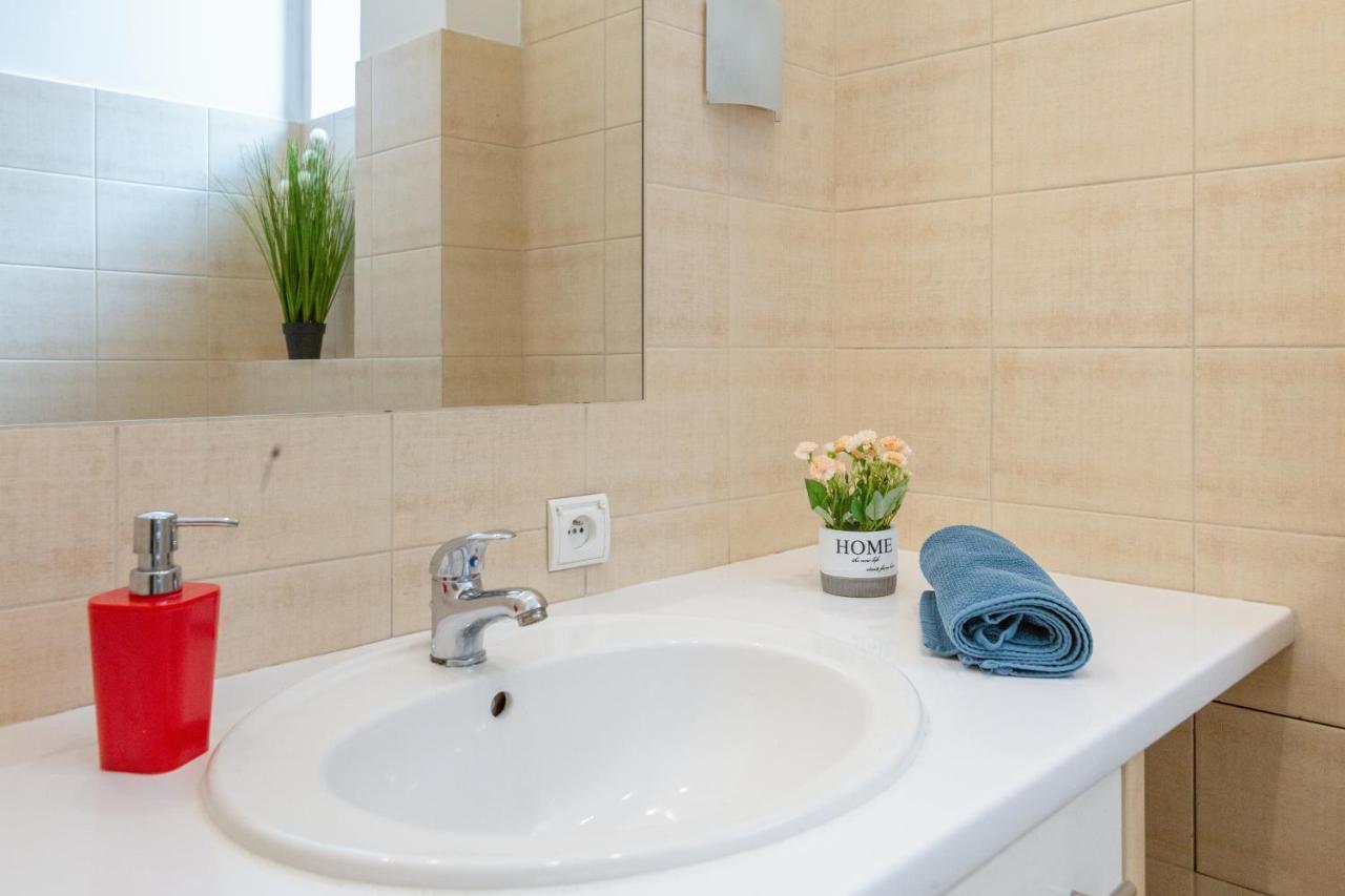 House Of Frida Apartment Krakow Luaran gambar