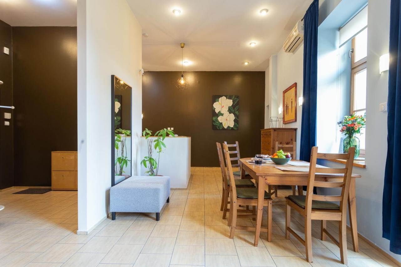 House Of Frida Apartment Krakow Luaran gambar